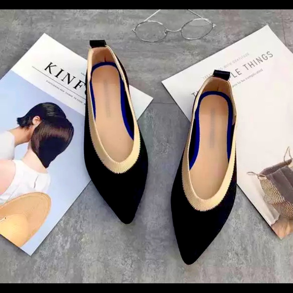Sock style flats
